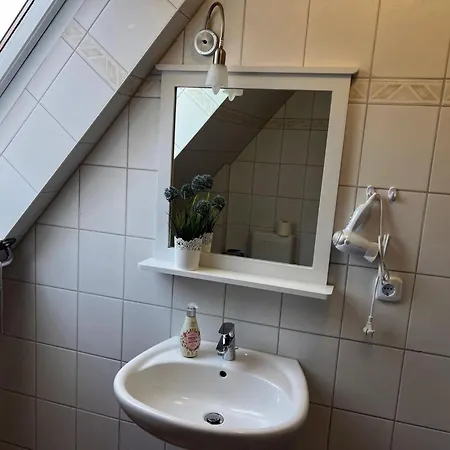 Familienferienwohnung Auf Urigem Barlin